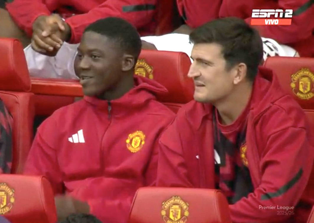 曝沙特将1500万求购马奎尔！曼联需做选择，出售续约或让其免费走人